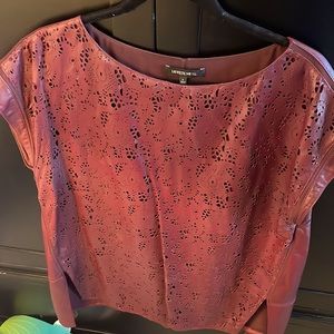 Cut out leather top in wine color